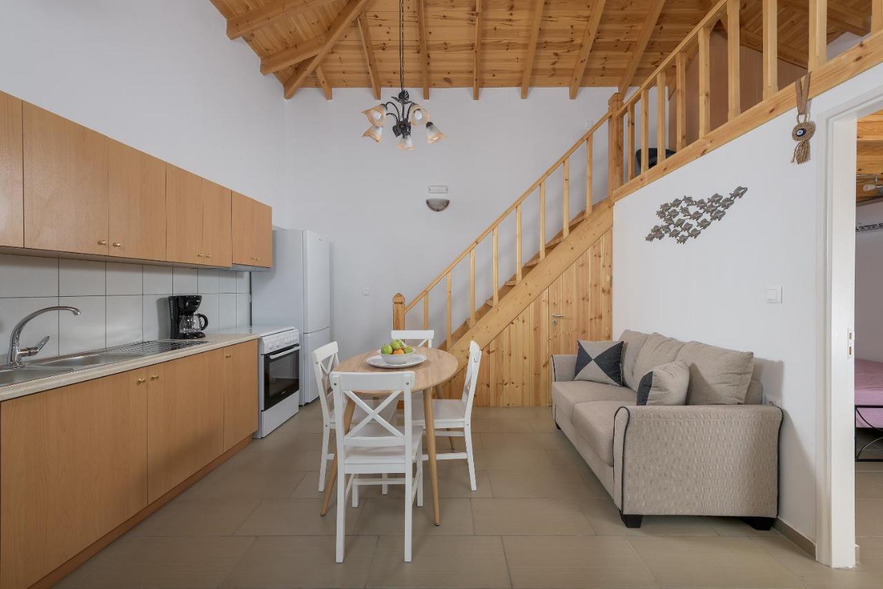 Anastasia House Chalki Town Esterno foto